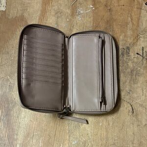 Women’s  Brown Leather Wallet